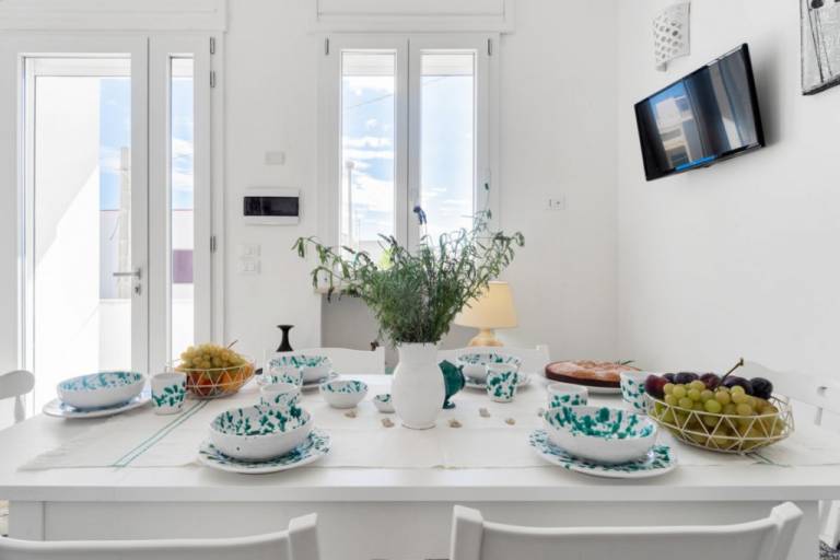 Child-friendly lovely rental apartment with terrace | Beach view | Beach nearby | Pets allowed — photo 4