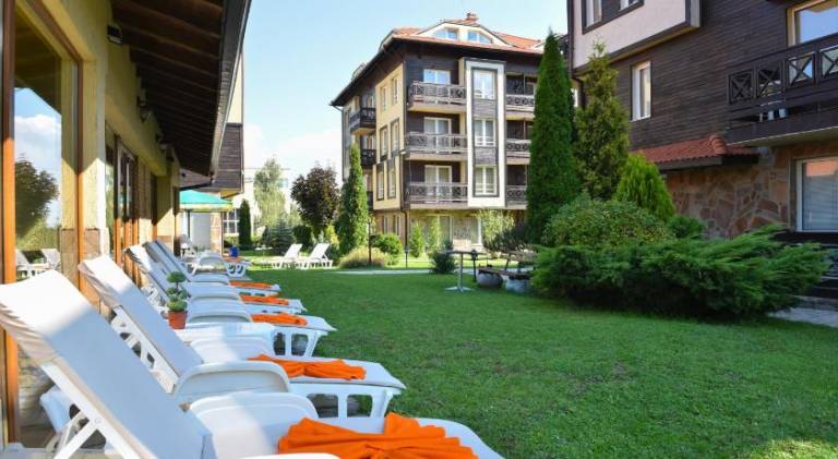 Hotel Bojur & Bojurland Apartment Complex — photo 4