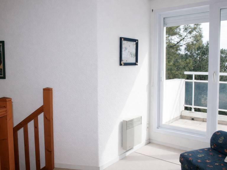 Stunning Villa Near Beach with WiFi, Garden, Terrace, Parking, Pet-Friendly — photo 5