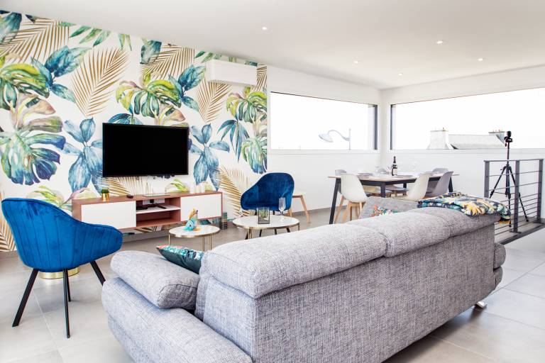 Gite with patio, heated pool & grill | Sea view — photo 4