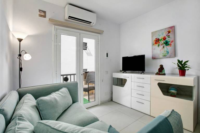 House with fast internet | Beach view — photo 5
