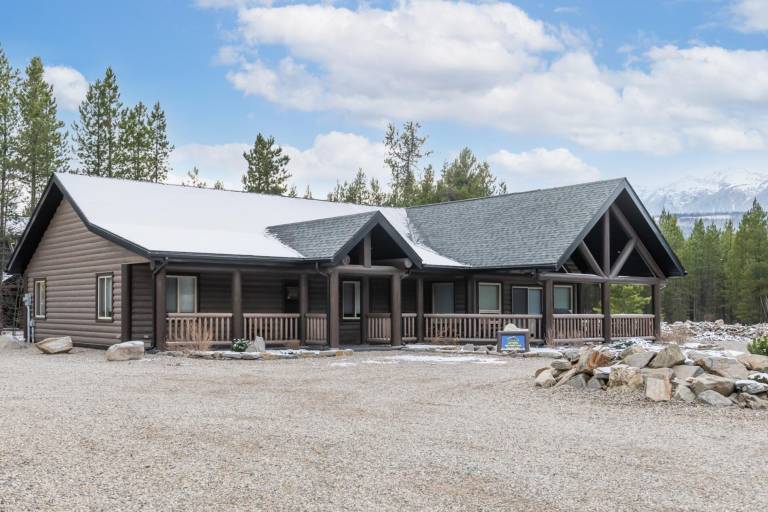 House Valemount