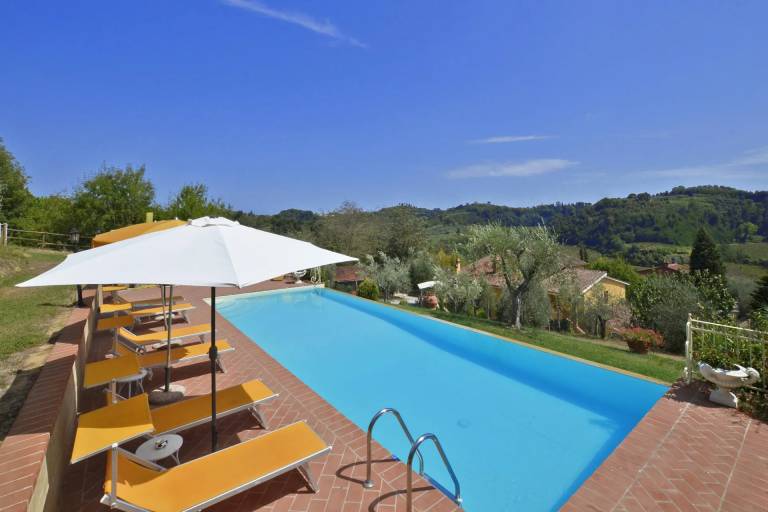 Chalet Montopoli in Val D'arno