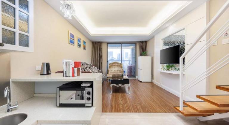 Beautiful serviced apartment with garden & terrace | Pets allowed — photo 5