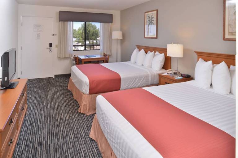 Pleasant Inn