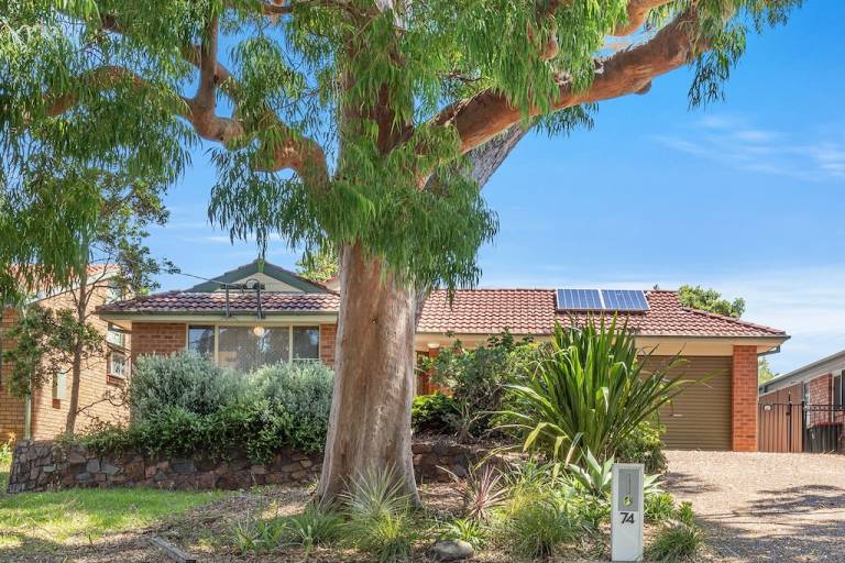 House Nelson Bay