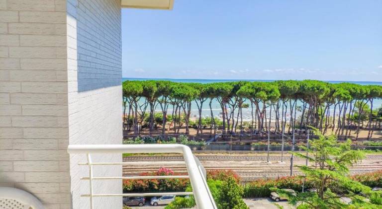Apartment with pool | Next to the beach | Pets are welcome — photo 4