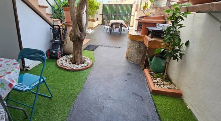 Vacation home with yard & grill — photo 4