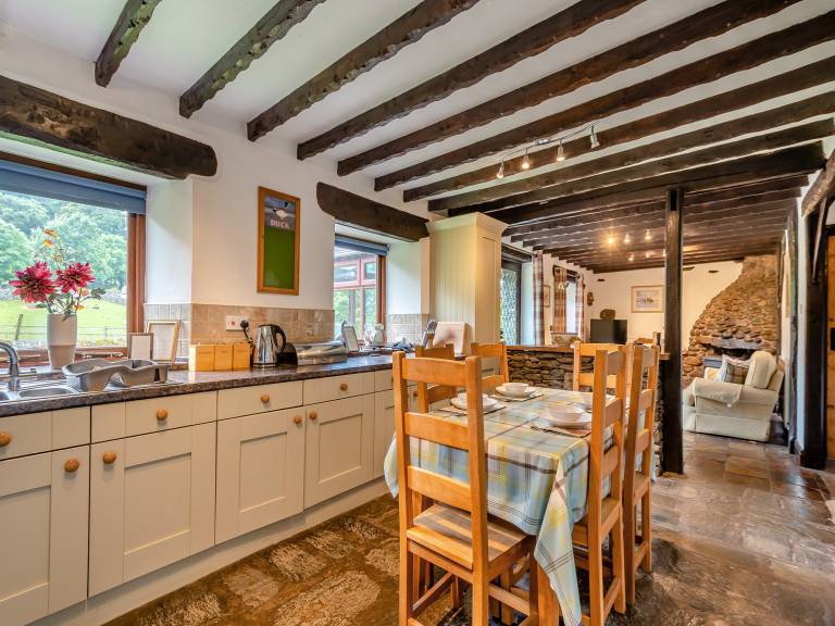 Cabin Bampton