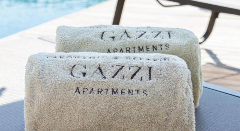 Lovely holiday apartment with pool, terrace & yard | Suitable for remote work | Pets allowed in Arco