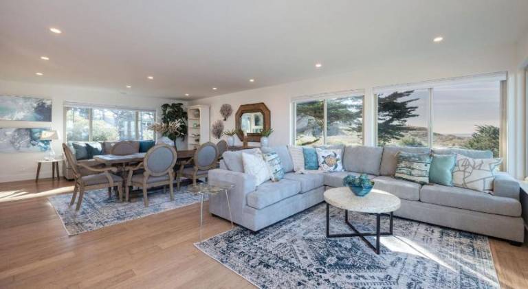 Oceanfront Home Retreat w Breathtaking Views of Fitzgerald Marine Reserve — photo 3