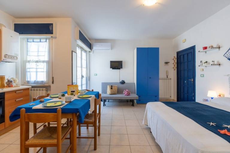 Children-friendly wonderful rental apartment with yard | Next to the beach | Pets allowed — photo 4