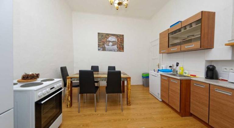 Peter's Tower Apartments — photo 3