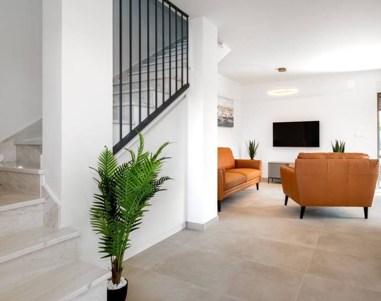 Vacation home with patio, garden & private pool | Sea view — photo 2