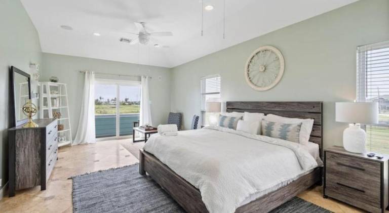 Perfect Family Getaway and Close to the Beach — photo 2