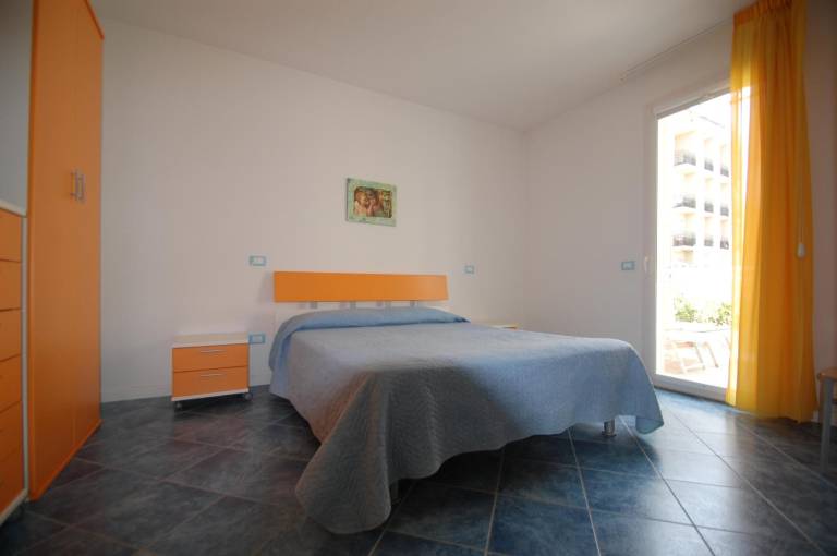 Fully equipped beautiful holiday apartment with terrace | Close to the beach | Dogs allowed — photo 2