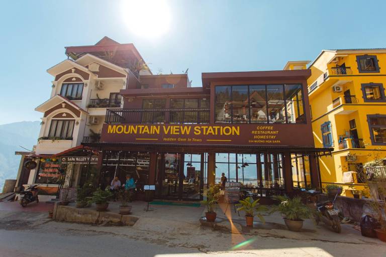 Mountain View Station in Sa Pa