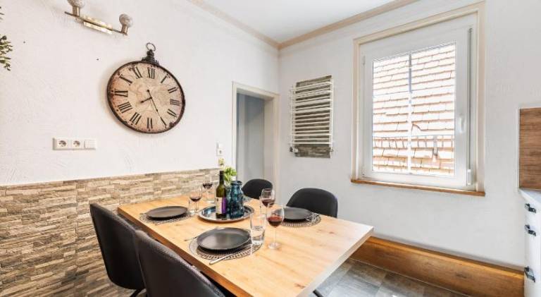 Sali Homes - Schwabisch Hall Altstadt 70 — photo 5
