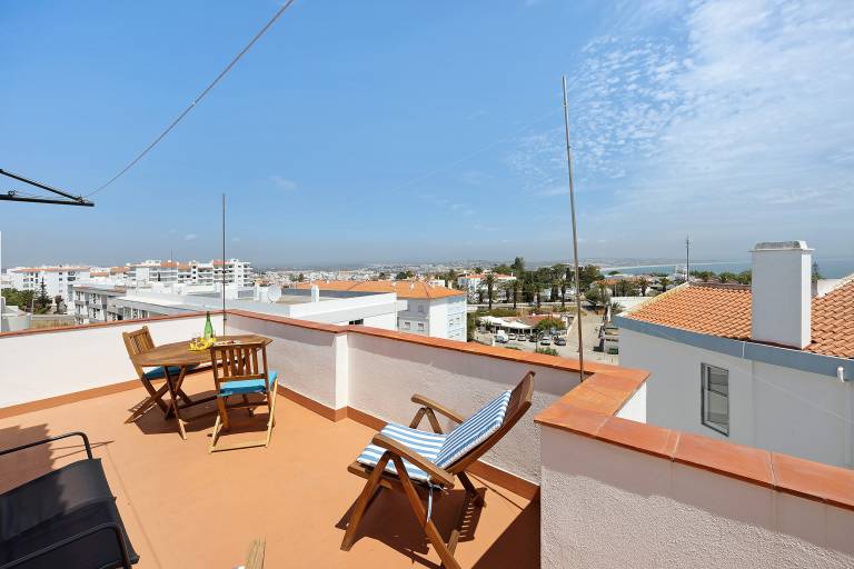 Holiday Apartment "Wonderful Bay" with Large Roof Terrace, Sea View and Wi-Fi — photo 2