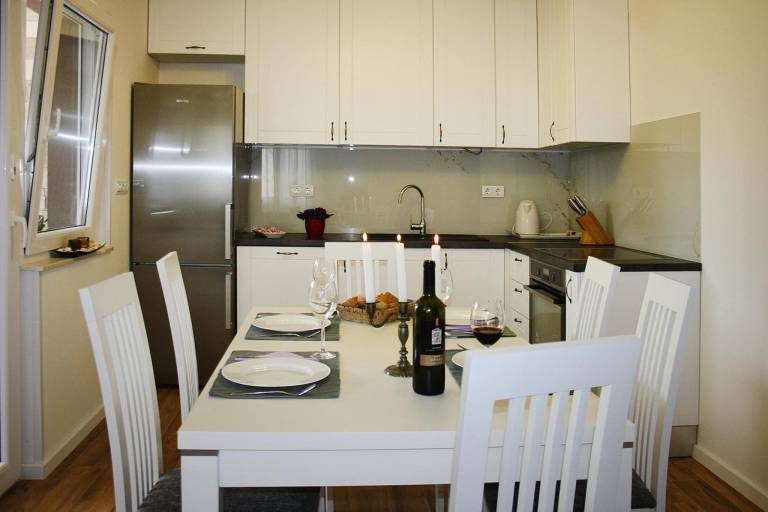 Fully equipped wonderful house with yard, barbeque & terrace | Pets are welcome — photo 4