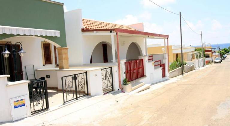 Beautiful rental apartment | Next to the beach | Pet-friendly in Patu