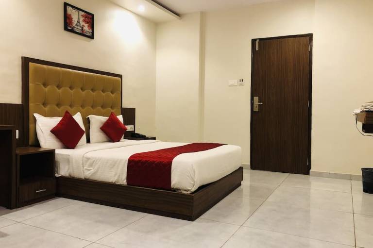 Hotel BKC Garden