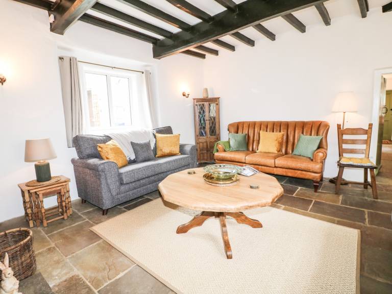 Children-friendly cottage with yard | Pets allowed — photo 5