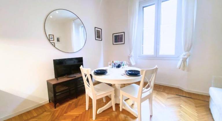 Beautiful apartment | Next to Two Towers | Dogs allowed — photo 3