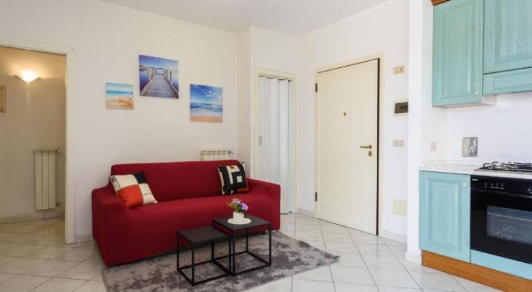 Rental apartment with terrace — photo 2