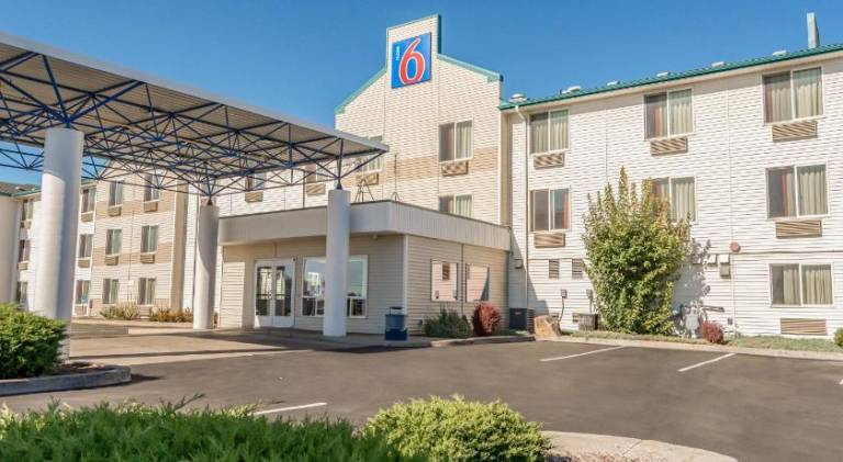 Motel 6 Redmond, OR in Redmond, OR