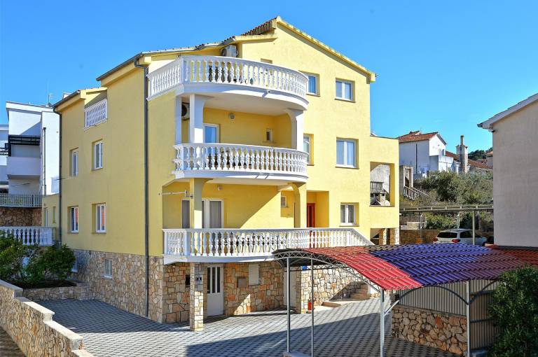 Apartma  Plaža Slanica