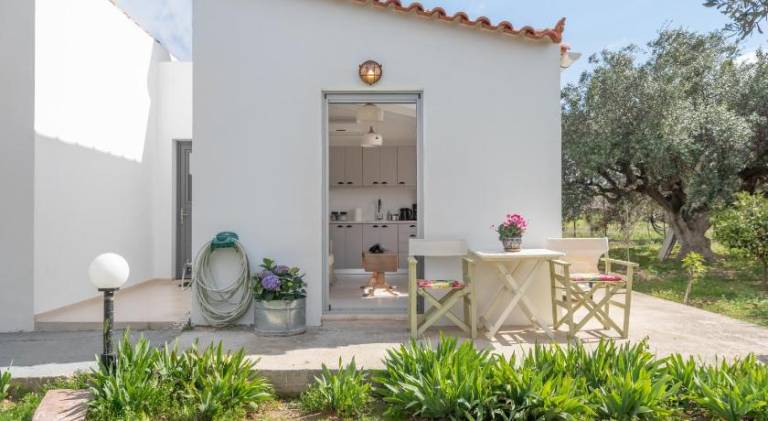 House with 1 room for 4 persons — photo 3
