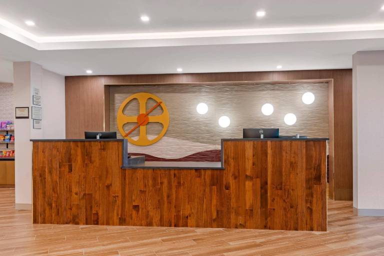 Cambria Hotel & Suites Plymouth — photo 3