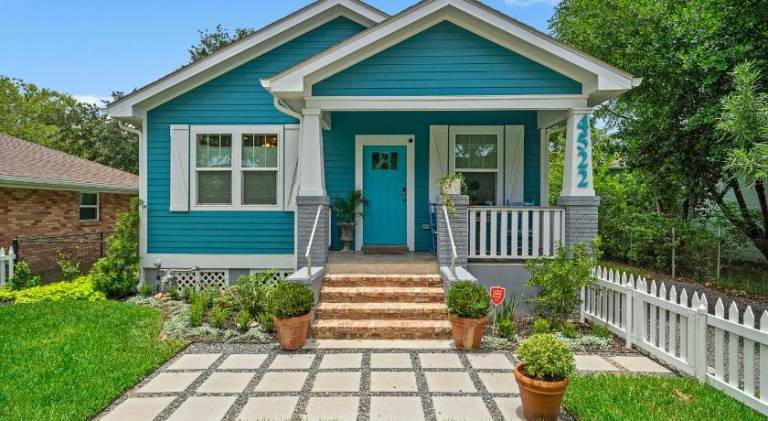 House with 2 rooms for 6 persons in Galveston, TX