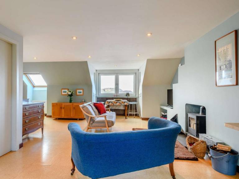 Fully equipped rental apartment | Water view | Beach nearby | Pets are welcome — photo 5