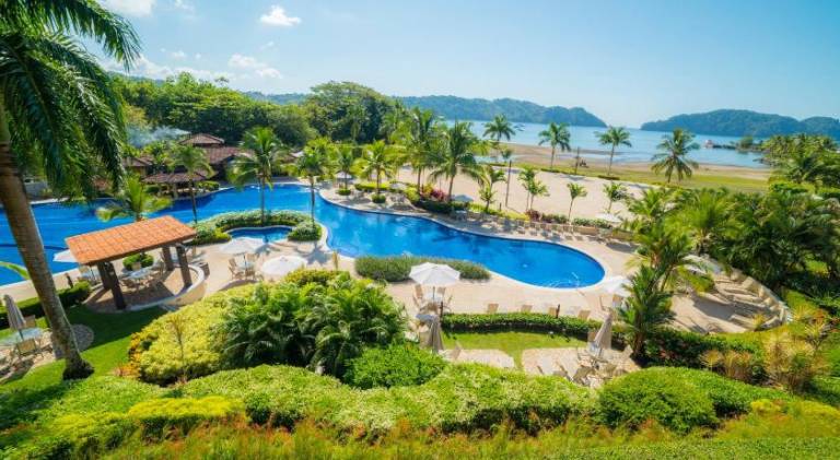 Child-friendly spacious serviced apartment with BBQ, garden & terrace | Beach nearby | Pets are welcome — photo 2