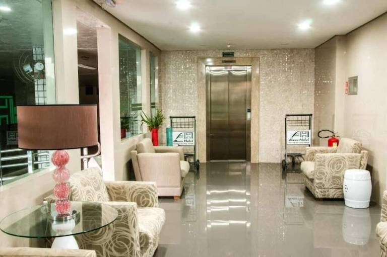 Alves Hotel