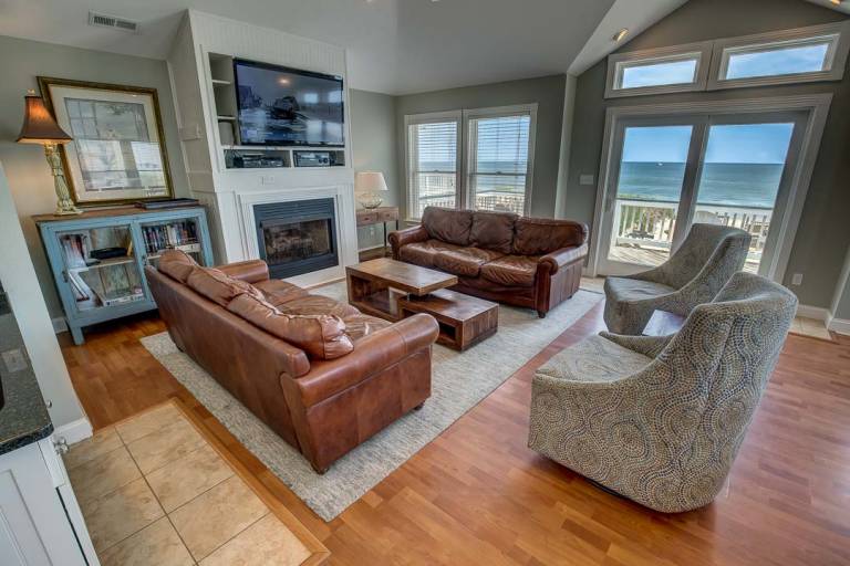 Ocean Paradise South Oceanfront Private Pool, Hot Tub, Dog Friendly Nags Head — photo 5