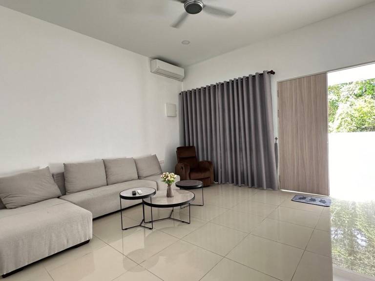 House Miri