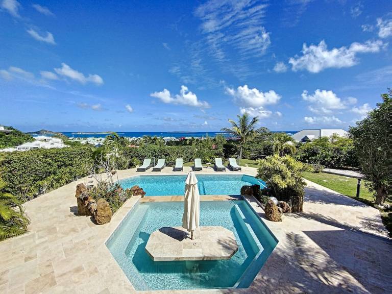Villa Orient Bay