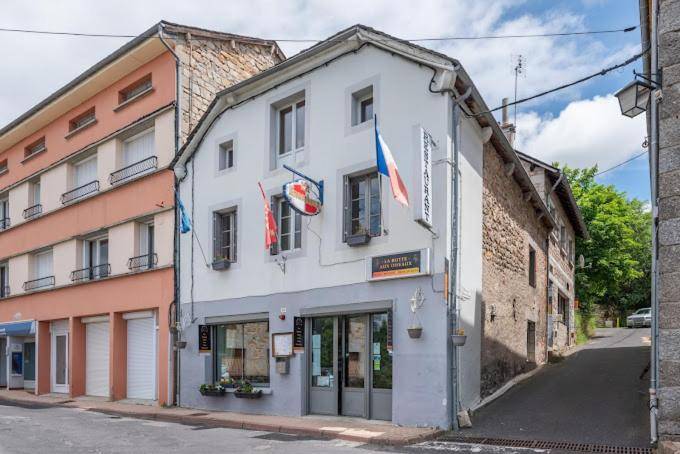 Gite d'etape et meubles La butte aux oiseaux in Mende