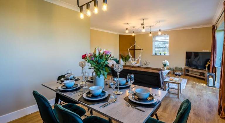 Apartment with 2 rooms for 6 persons — photo 2