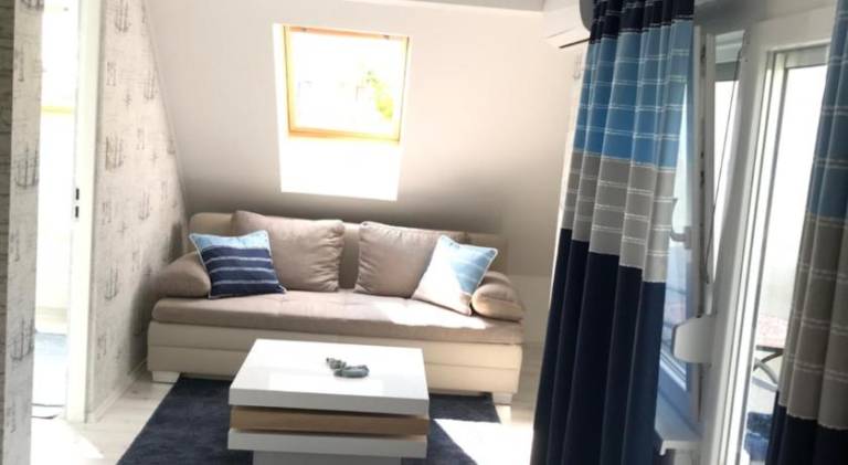 Rental apartment with garden, patio & barbecue — photo 3