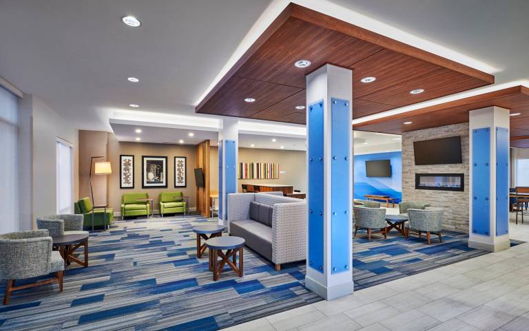 Holiday Inn Express & Suites Windsor East – Lakeshore By IHG — photo 3