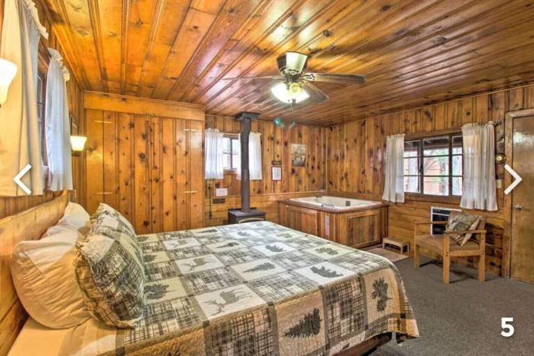 Cabin  Lakeside