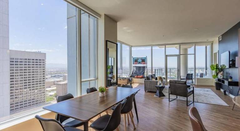 Apartment with 2 rooms for 5 persons — photo 3