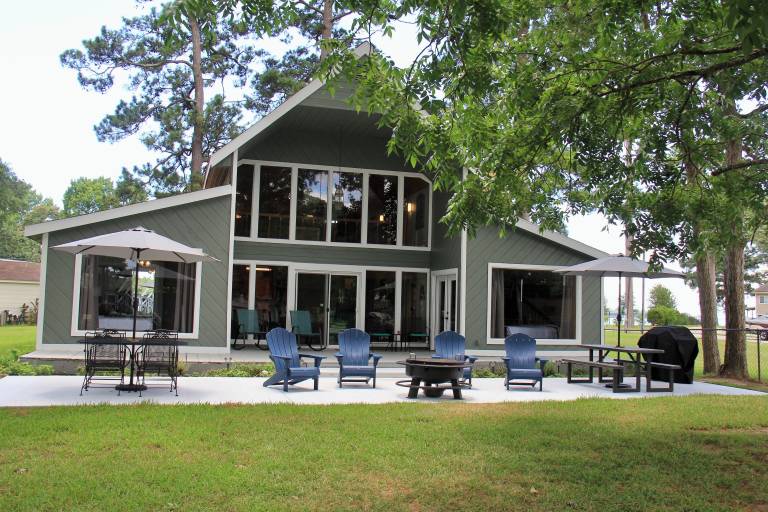 House  Livingston