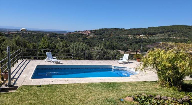 Chalet with pool | Dogs allowed — photo 3