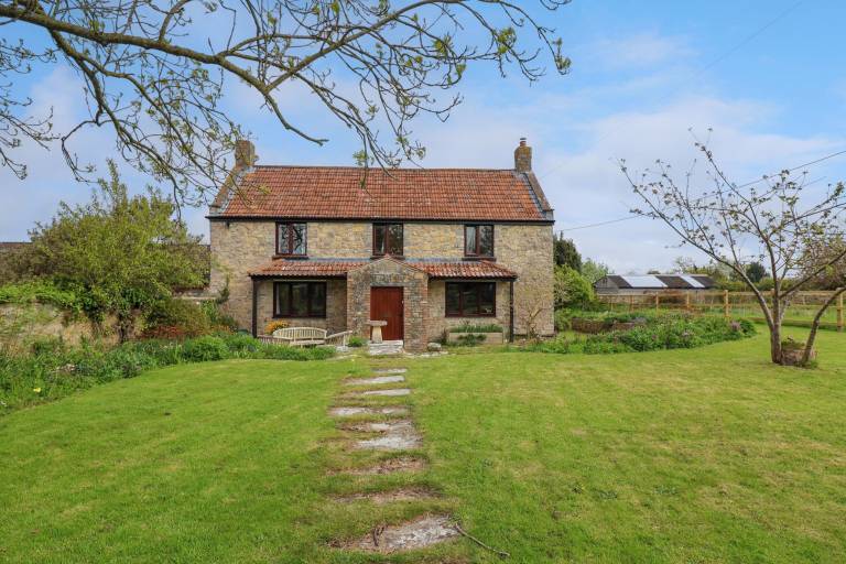 Cottage  Burtle