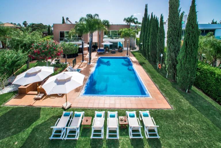 Special Vilamoura Villa 6 Bedrooms Villa Lagoon Private Pool in Loulé